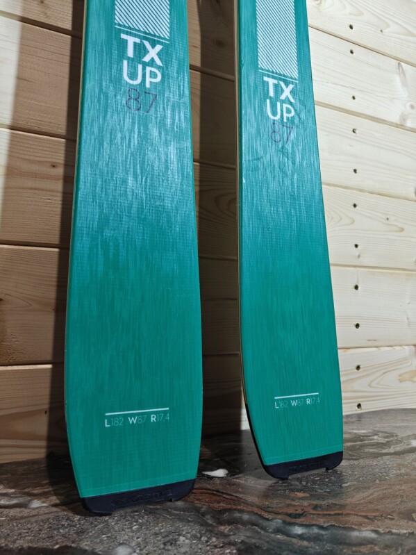 LYŽE KASTLE TX 87 UP 182CM
